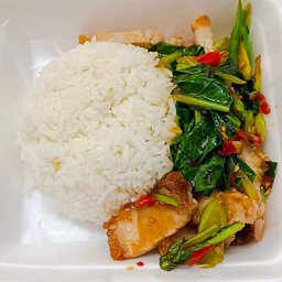 ผัดคะน้า