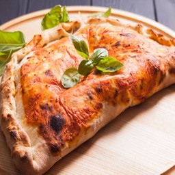 CALZONE