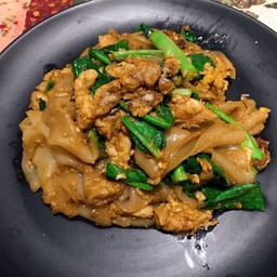 ผัดซีอิ้ว