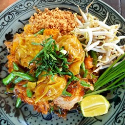 ผัดไทยเกี๊ยว