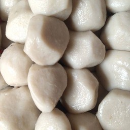 ลูกชิ้นปลา ไม้ละ