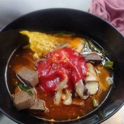 รสเด็ดเย็นตาโฟยโสธรแม่อรเจ้าเก่า แจ้งสนิทตรงข้ามปั้มบางจาก