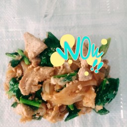 ผัดซีอิ๊วหมู_ไก่