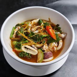 แกงป่าปลาหมึก
