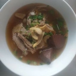 ร้านข้าวแกงแม่หนู