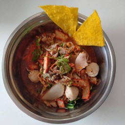 ร้ายก๋วยเตี๋ยวป้าอร( หมู่บ้านพงศ์พัชร)