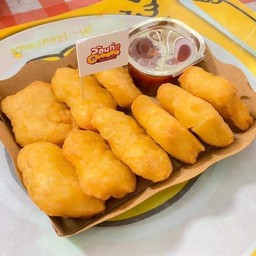นักเก็ตไก่ 9 ชิ้น + ซอสมะเขือเทศ 49 บาท
