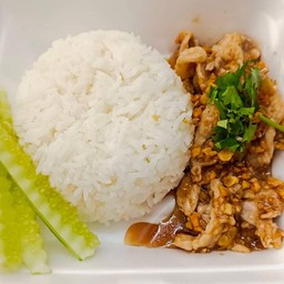 หมูกระเทียม เป็นกับข้าว