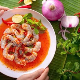 ยำกุ้งสด