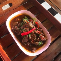 ลาบกิ่งแก้ว