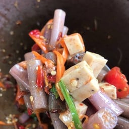 ฝนฝน ส้มตำ  ขนมจีนน้ำยา