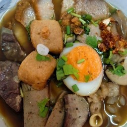 หรรษา ก๋วยจั๊บน้ำข้น สูตรโบราณ