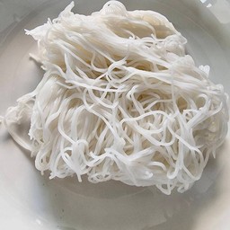 ขนมจีนเปล่า