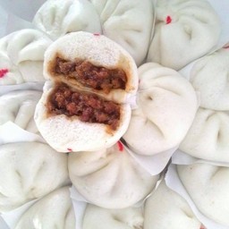 ซาลาเปาไส้หมูแดง