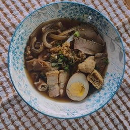 ก๋วยจั๊บกันมั้ย