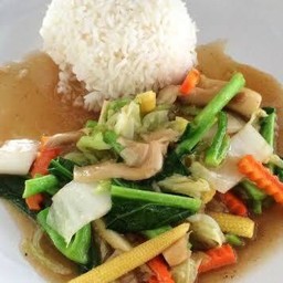 ผัดผักรวม