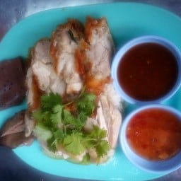 ข้าวมันไก่ต้มผสมไก่ทอด ธรรมดา