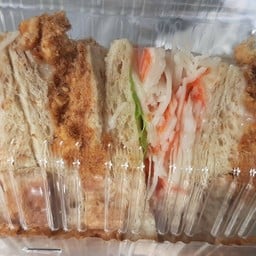 แซนวิช หมูหยองปูอัด ขนมโฮสวีล