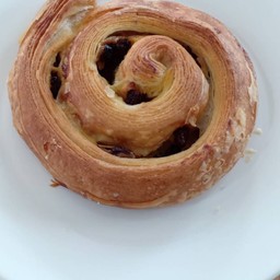 Pain Aux Raisins
