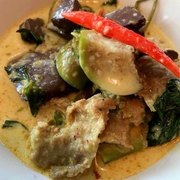 ขนมจีนแกงเขียวหวานไก่