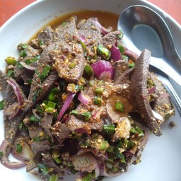 มีกินติ่มซำท่าเคียน