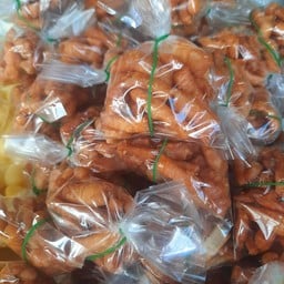 ปาท่องโก๋