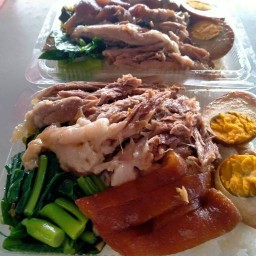 ร้านอร่อยชัวร์ ข้าวขาหมู