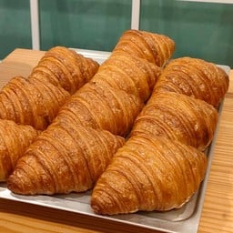 เพลน ครัวซองต์