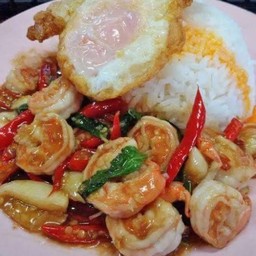 ผัดกะเพรากุ้ง