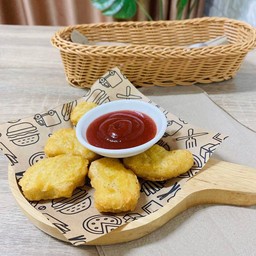 มา-กิน-นี่ หน้าโรงเรียนหมากแข้ง