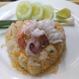 ข้าวผัดทะเล เล็ก