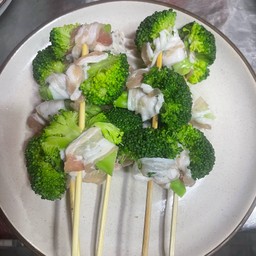 สี่ทิศ หม่าล่า