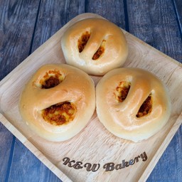 ขนมปังหมูหยอง