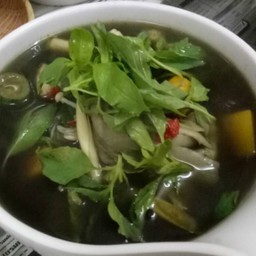 แกงลาวเห็ดรวม