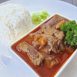 ข้าวมัสมั่นเนื้อโกเบ