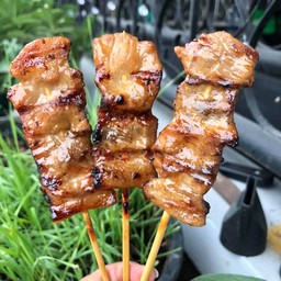 หม่าล่านายเบนซ์ สาขาถนนมหาเทพ ติดกับบ้านหมูกรอบ