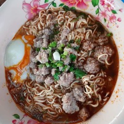 มาม่าหมู