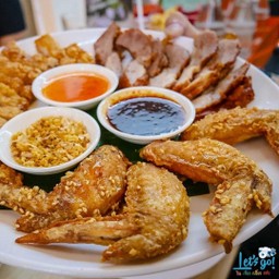 ชุดทอดรวมกระทะทองแดง ปีกไก่ทอด สามชั้นทอด และคอหมูทอ