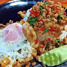 หมูทอดจ่าแดง