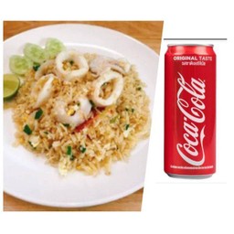 [อร่อยซ่ากับโค้ก]ข้าวผัดปลาหมึก+โค้ก