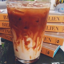 คาราเมลมัคคิอาโต้เย็น