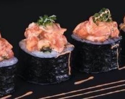 Salmon Spicy  Maki