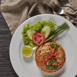 ข้าวผัดน้ำพริกเผา