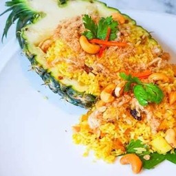 ข้าวอบสับปะรด