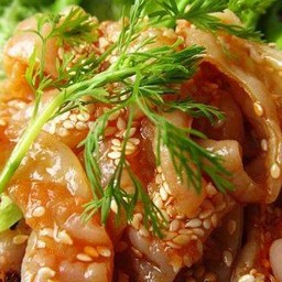 แมงกะพรุนผัดน้ำมันงา