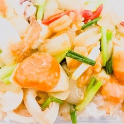 หมึกผัดไข่เค็ม (เป็นกับข้าว)