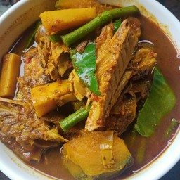 แกงไตปลา