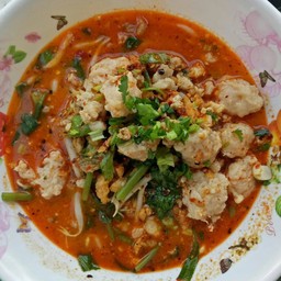 เกาเหลาหมูเด้งต้มยำ