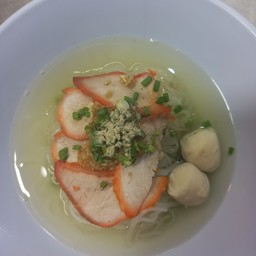 เล็กนำ้