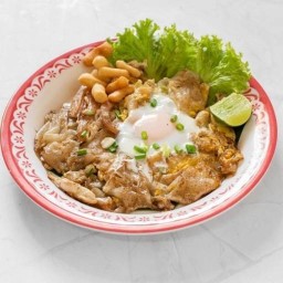 คั่วไก่ไข่อบ ผัดไทย หอยทอดเป่าปาก@ ตลาดนัดหัวมุม สาขา2